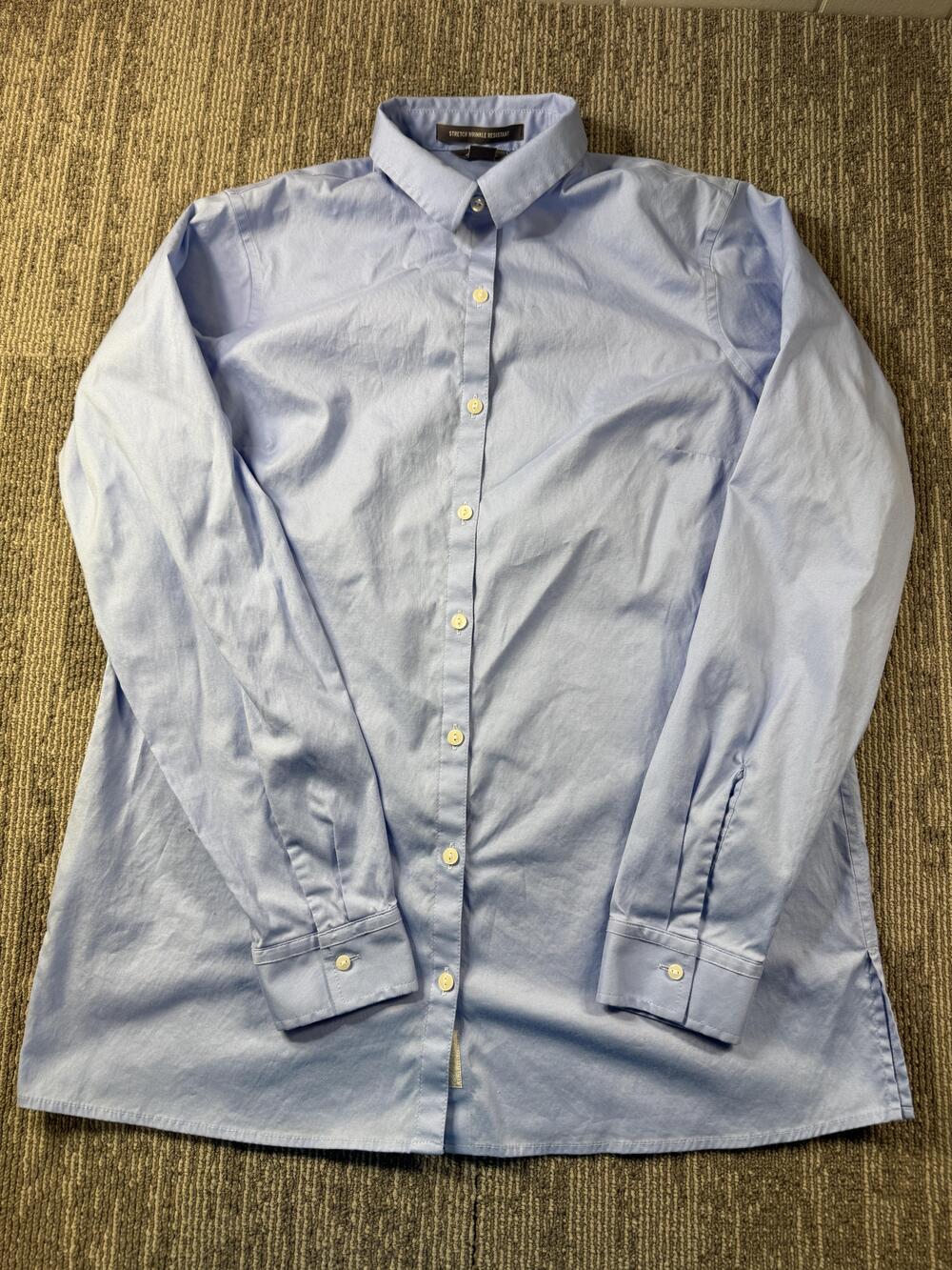 Eddie Bauer Shirt Womens Small Blue Long Sleeve Button Up Wrinkle Resistant